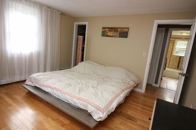 17 Janet Cir, Shrewsbury, MA 01545