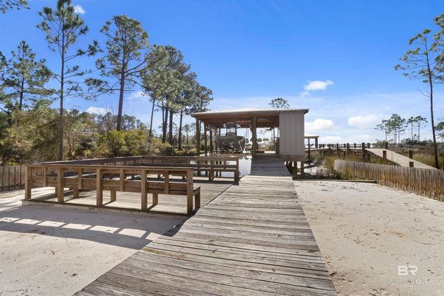 7921 Bayshore Drive, Elberta, AL 36530