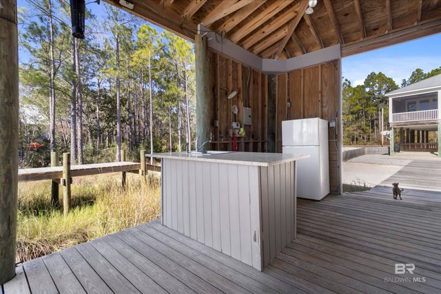 7921 Bayshore Drive, Elberta, AL 36530