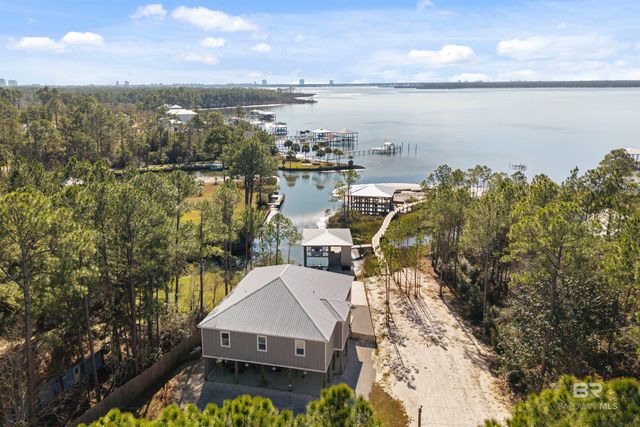 7921 Bayshore Drive, Elberta, AL 36530