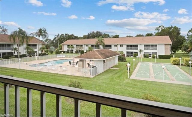 59 Camelot Gardens BLVD 207, Lehigh Acres, FL 33936