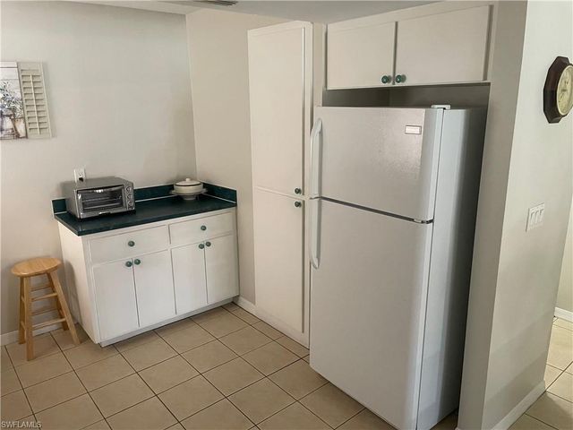 59 Camelot Gardens BLVD 207, Lehigh Acres, FL 33936