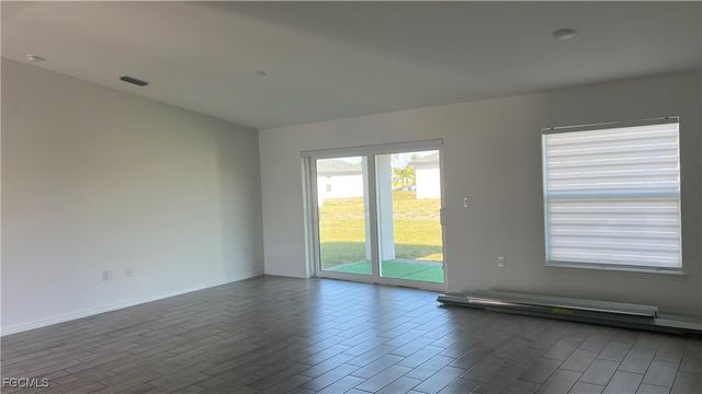 213 NW 9th ST, Cape Coral, FL 33993