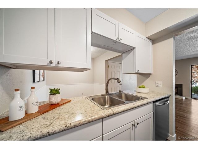 7665 E Eastman Ave 101A, Denver, CO 80231