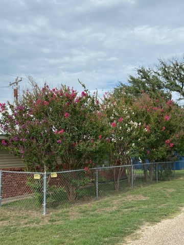 104 County Road 1296, Morgan, TX 76671