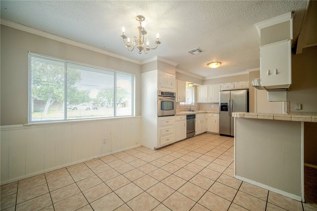 3602 San Blas Dr, Corpus Christi, TX 78415