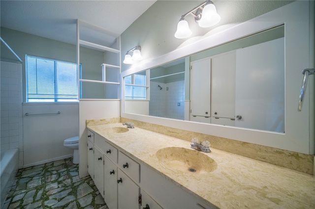 3602 San Blas Dr, Corpus Christi, TX 78415