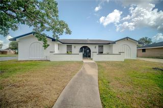 3602 San Blas Dr, Corpus Christi, TX 78415