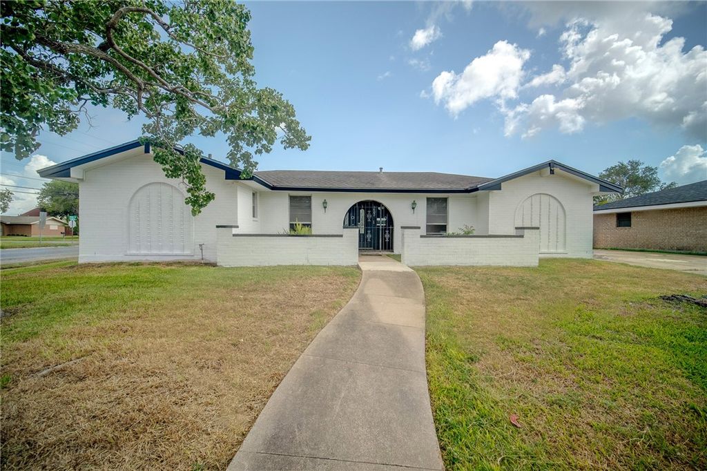 3602 San Blas Dr, Corpus Christi, TX 78415