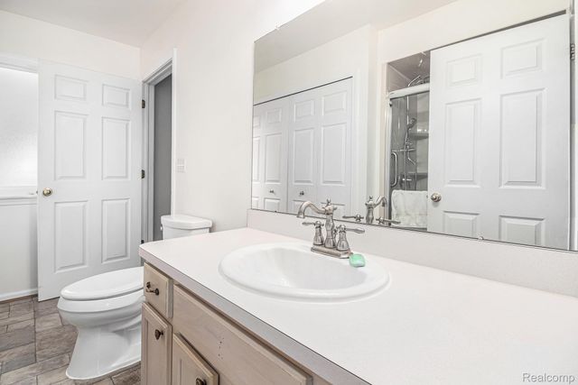 28692 Bayberry Park Drive, Livonia, MI 48154