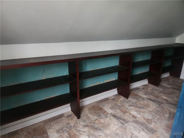 9 Terrace Hill Drive, New Hartford, NY 13413