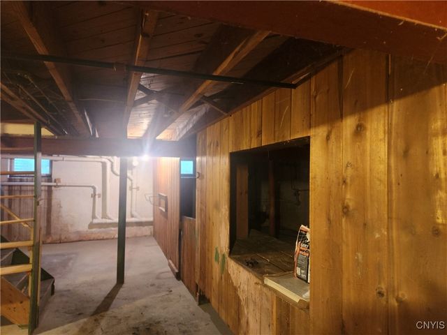 9 Terrace Hill Drive, New Hartford, NY 13413