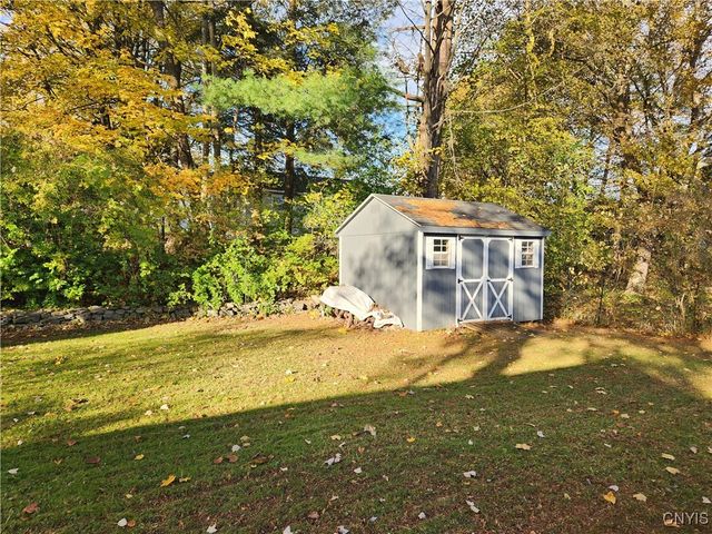 9 Terrace Hill Drive, New Hartford, NY 13413
