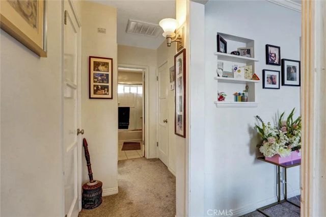 1212 W Victory Boulevard, Burbank, CA 91506