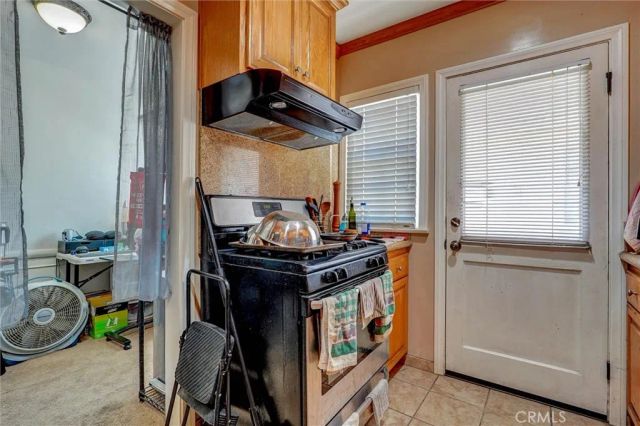 1212 W Victory Boulevard, Burbank, CA 91506