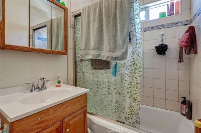 1212 W Victory Boulevard, Burbank, CA 91506