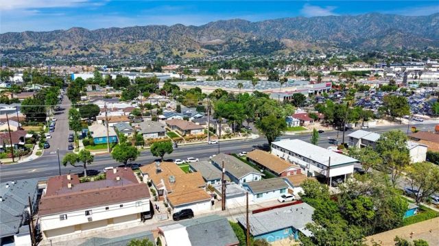 1212 W Victory Boulevard, Burbank, CA 91506