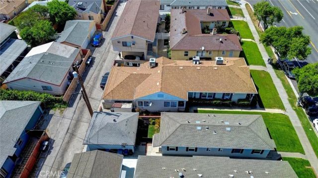 1212 W Victory Boulevard, Burbank, CA 91506