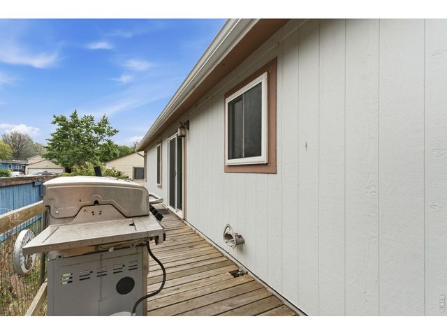 135 Poplar St, Lochbuie, CO 80603