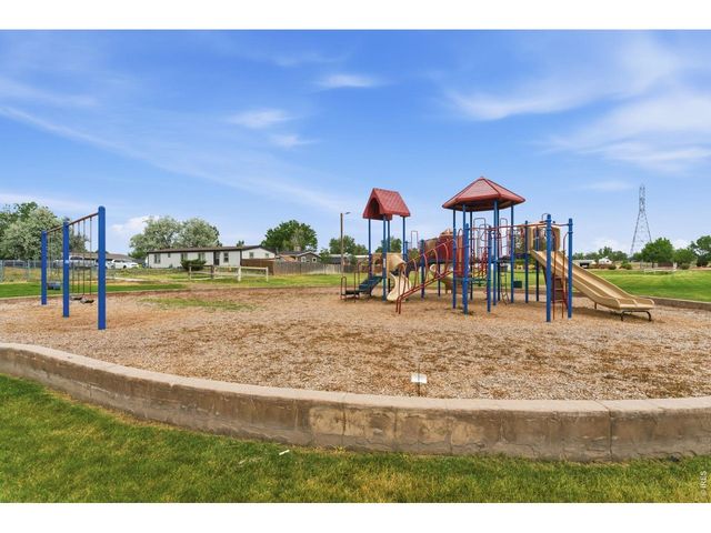 135 Poplar St, Lochbuie, CO 80603