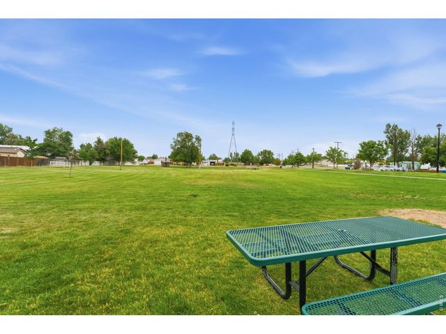 135 Poplar St, Lochbuie, CO 80603
