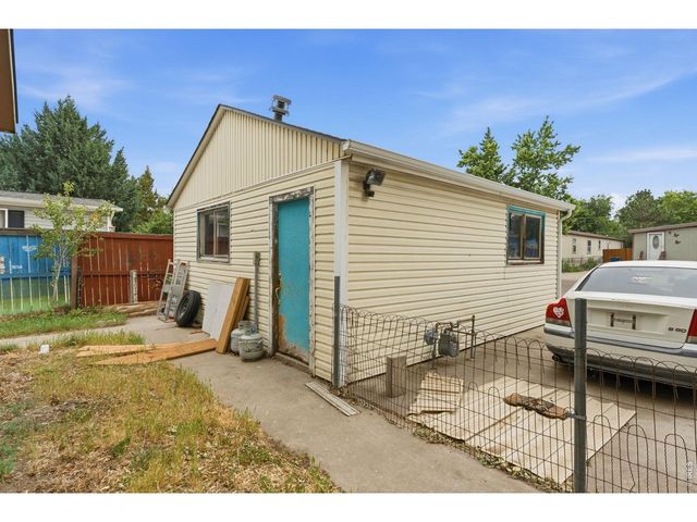 135 Poplar St, Lochbuie, CO 80603