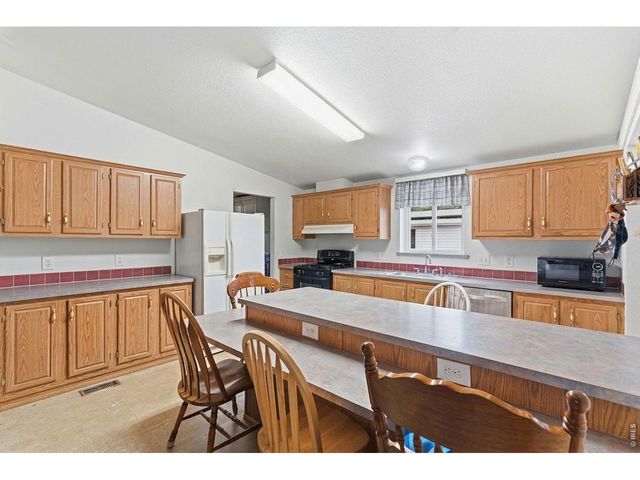 135 Poplar St, Lochbuie, CO 80603