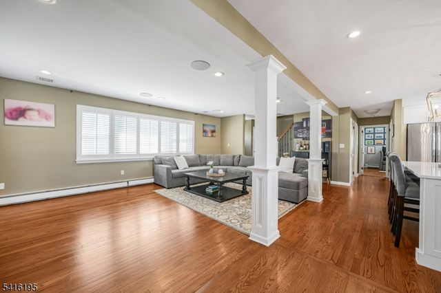 90 Jacksonville Rd, Pequannock Twp., NJ 07444
