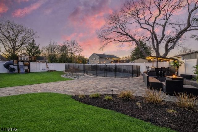 90 Jacksonville Rd, Pequannock Twp., NJ 07444