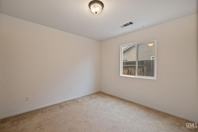 11418 Trabancos Drive, Bakersfield, CA 93311