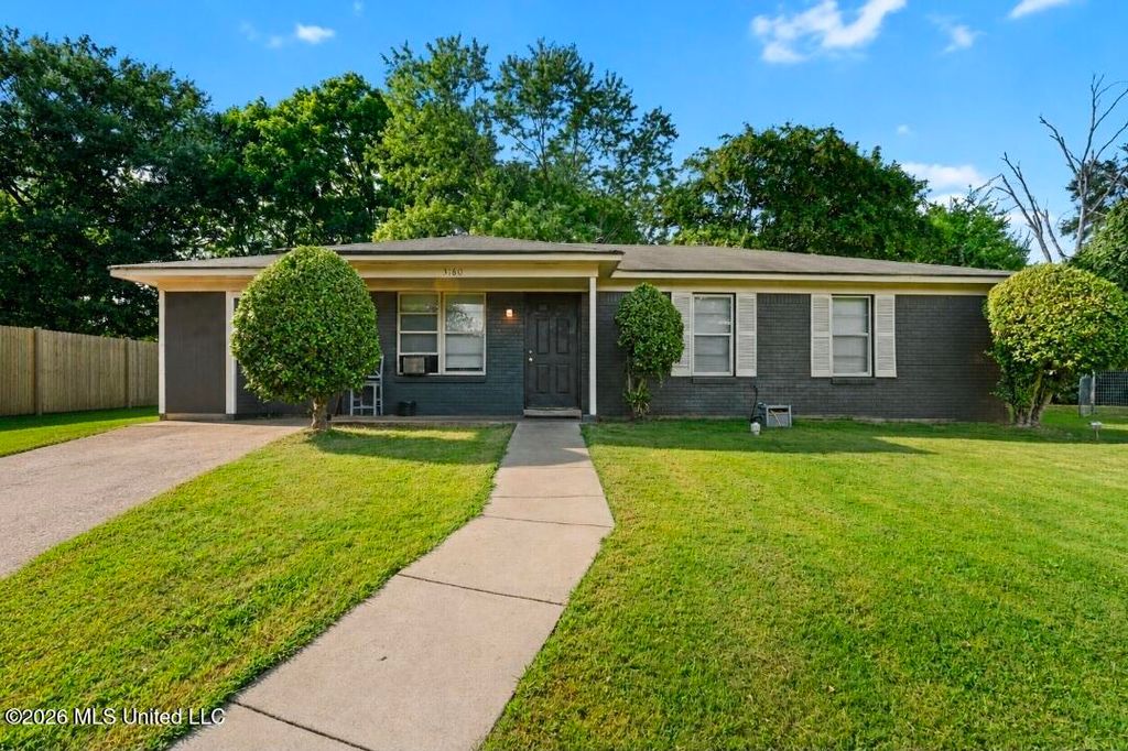 3160 Forest Glen Drive, Horn Lake, MS 38637 — exterior