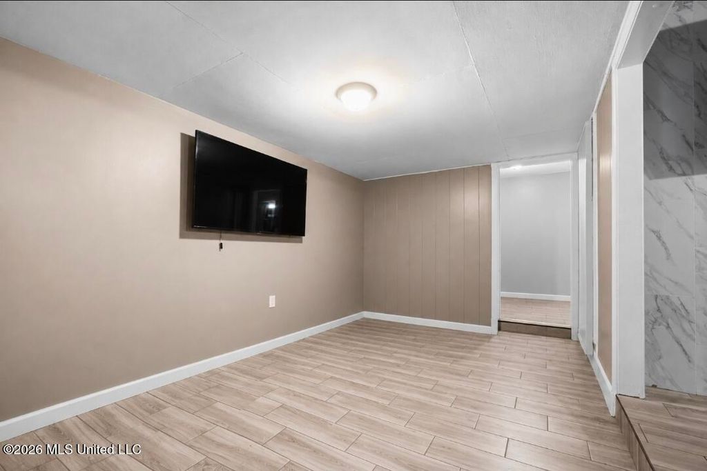 3160 Forest Glen Drive, Horn Lake, MS 38637 — photo 5