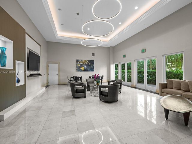 2645 S Bayshore Drive 304, Miami, FL 33133