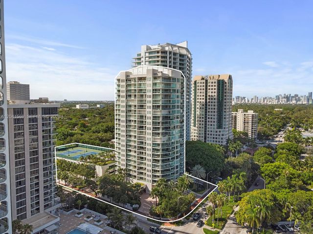 2645 S Bayshore Drive 304, Miami, FL 33133