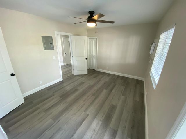 112 Lake Avenue 5, Lake Worth Beach, FL 33460