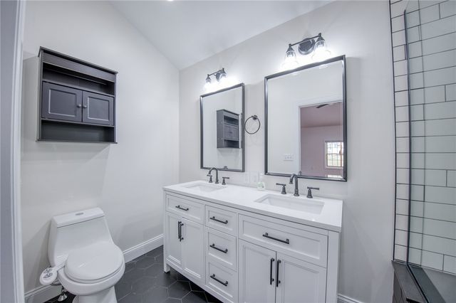 540 Morningstar Dr, Franklin Twp, PA 16117