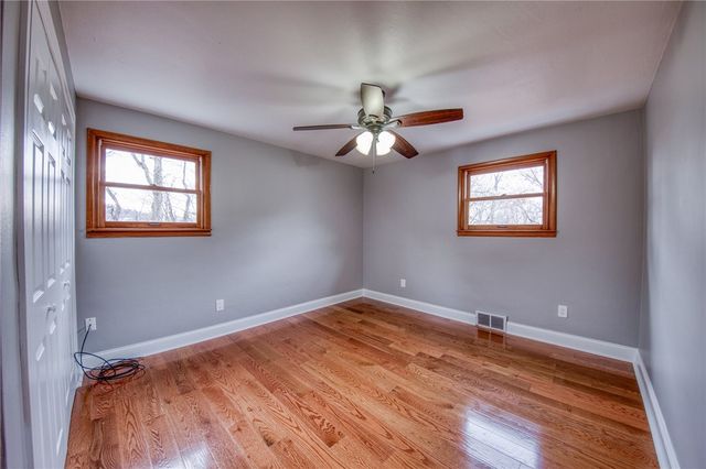 540 Morningstar Dr, Franklin Twp, PA 16117