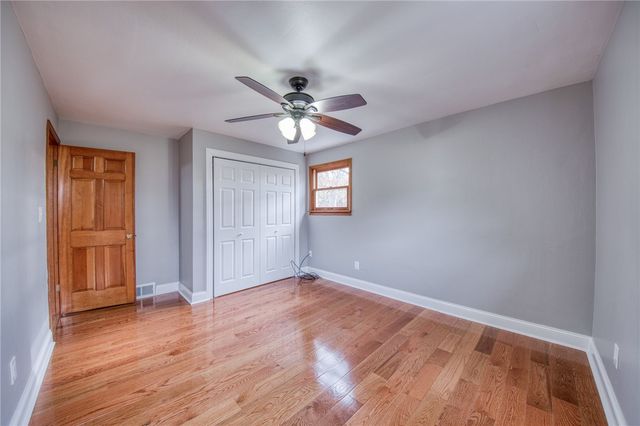 540 Morningstar Dr, Franklin Twp, PA 16117