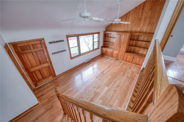 540 Morningstar Dr, Franklin Twp, PA 16117