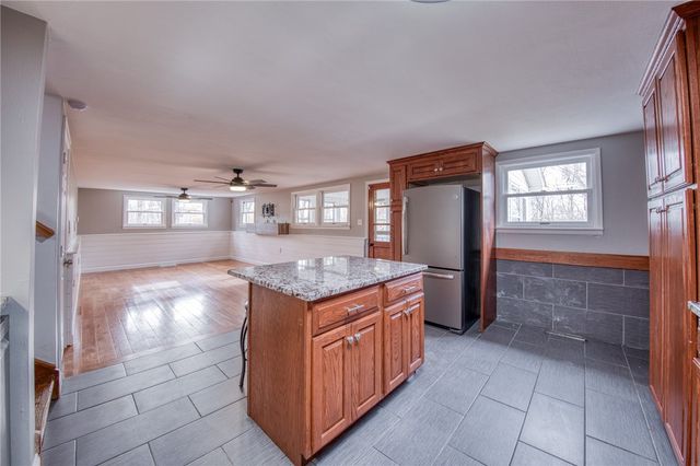 540 Morningstar Dr, Franklin Twp, PA 16117