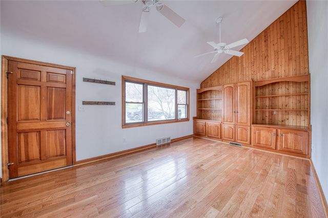 540 Morningstar Dr, Franklin Twp, PA 16117