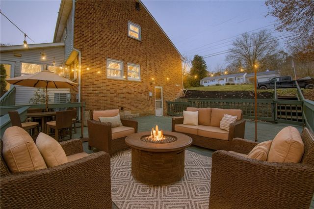 540 Morningstar Dr, Franklin Twp, PA 16117