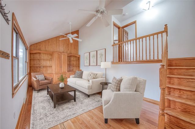 540 Morningstar Dr, Franklin Twp, PA 16117