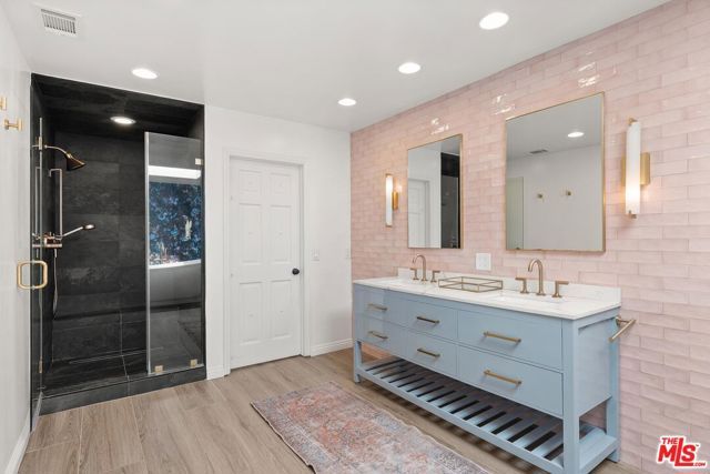 4145 Sunswept Drive, Studio City (los Angeles), CA 91604
