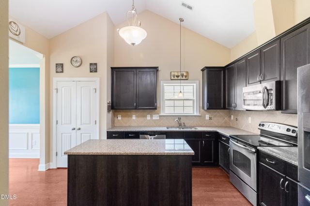 28 Arbor Loop, Angier, NC 27501