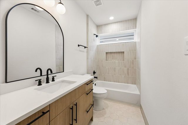 2953 Delafield Street, Houston, TX 77023
