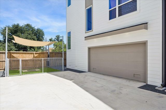 2953 Delafield Street, Houston, TX 77023