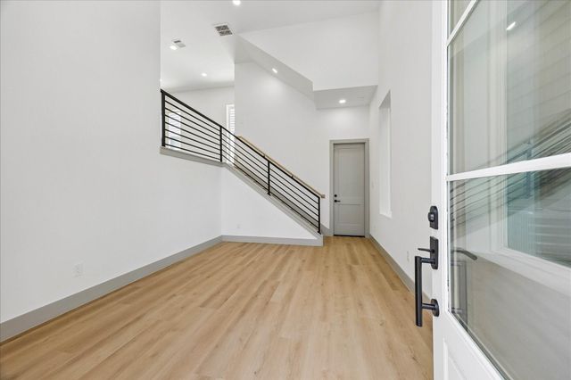 2953 Delafield Street, Houston, TX 77023