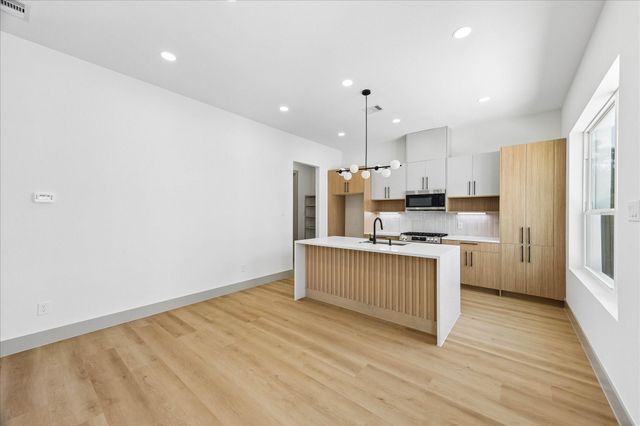 2953 Delafield Street, Houston, TX 77023