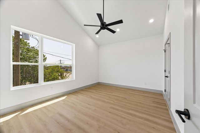 2953 Delafield Street, Houston, TX 77023